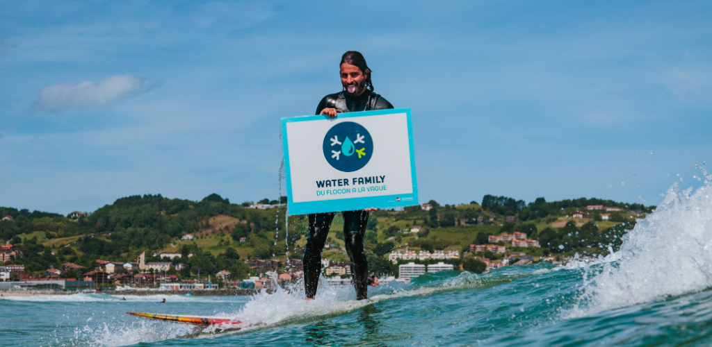 blog de la water family - Damien Castera, surfeur aventurier et ambassadeur Water Family, lors de la Journée Mondiale de l'Océan "Water Family Day" le 8 juin 2019